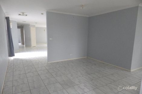 Property photo of 52 Dundee Way Sydenham VIC 3037