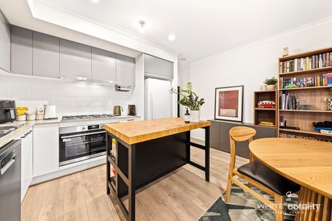 Property photo of 6 Mahoney Drive Tarneit VIC 3029