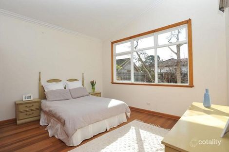 Property photo of 18 Ormond Road West Footscray VIC 3012