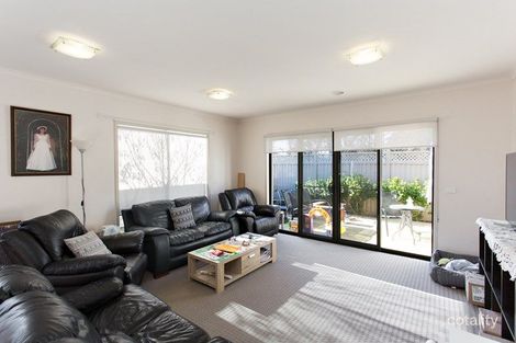 Property photo of 18 Ranlea Place Sebastopol VIC 3356