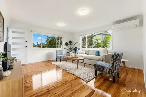 Property photo of 16 Magra Court Eagleby QLD 4207