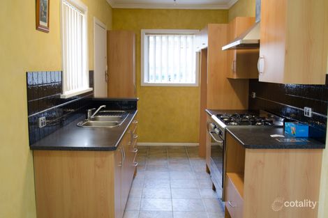 Property photo of 76 Primula Avenue Brooklyn VIC 3012