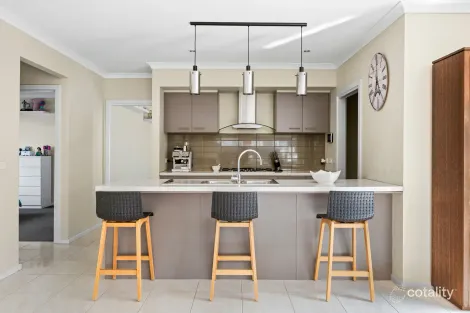 Property photo of 55 Riviera Drive Hillside VIC 3037