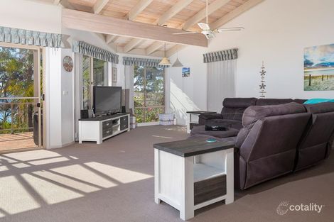 Property photo of 9/5 Edgewood Place Denhams Beach NSW 2536