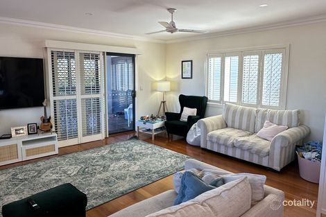 Property photo of 10 Warraba Avenue Wavell Heights QLD 4012