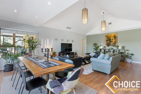 Property photo of 14 Contour Road Roleystone WA 6111
