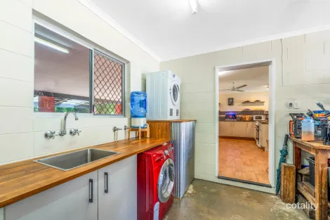 Property photo of 13 Sheehy Road White Rock QLD 4868