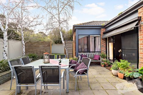 Property photo of 6 Frere Close Pakenham VIC 3810