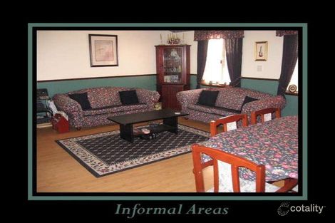 Property photo of 8 Springview Circle Bennett Springs WA 6063