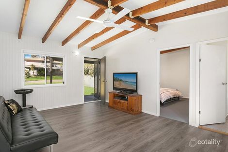 Property photo of 27 Ivy Avenue Chain Valley Bay NSW 2259