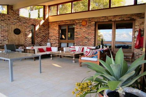 Property photo of 40 The Mountain Way Sapphire Beach NSW 2450