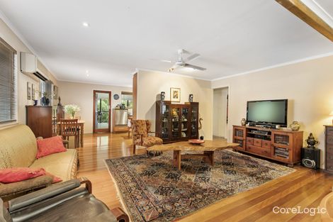 Property photo of 69 Valentia Street Mansfield QLD 4122