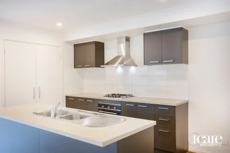 Property photo of 11 Patchin Street Point Cook VIC 3030