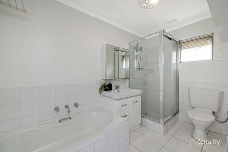 Property photo of 1 Sutherland Close South Guildford WA 6055