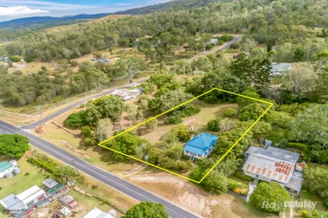 37 Stones Ave, Mount Perry, QLD 4671