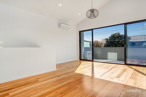 Property photo of 91E St David Street Thornbury VIC 3071
