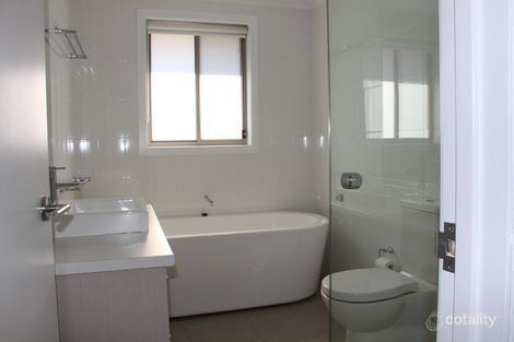 Property photo of 1 Rushden Way Stanhope Gardens NSW 2768