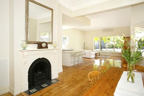 Property photo of 6 Lorne Parade Mont Albert VIC 3127