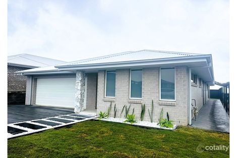 8 Akers St, Wyee, NSW 2259