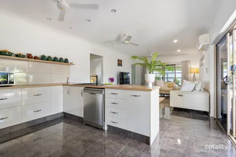 Property photo of 22 Julaji Close Bonnie Doon QLD 4873