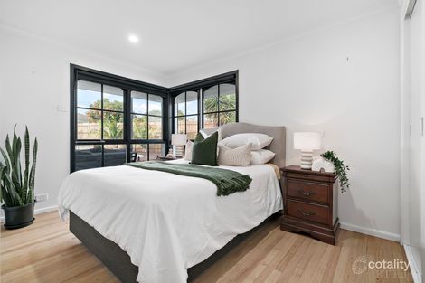 Property photo of 4 Noojee Court Yallambie VIC 3085