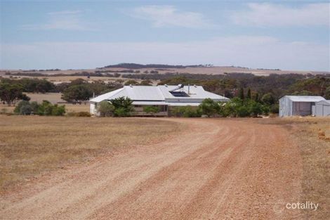 2389 Kulin-Dudinin Rd, Dudinin, WA 6363