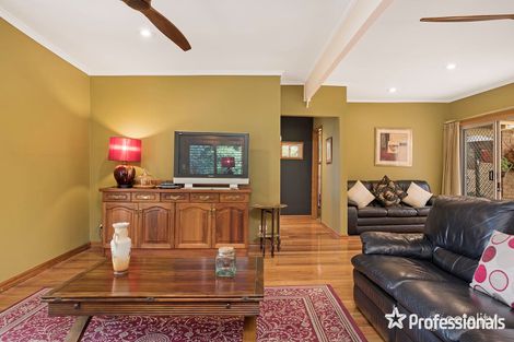 Property photo of 31 Erskine Ridge Mooroolbark VIC 3138