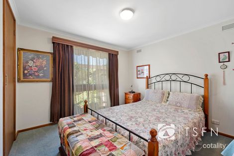 Property photo of 31 Wireless Street Kangaroo Flat VIC 3555