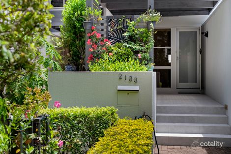 Property photo of 2133 South Shields Drive Benowa QLD 4217