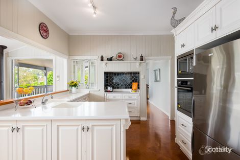 Property photo of 77 Sixth Avenue Bardon QLD 4065
