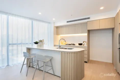 307/180 Marine Pde, Labrador, QLD 4215