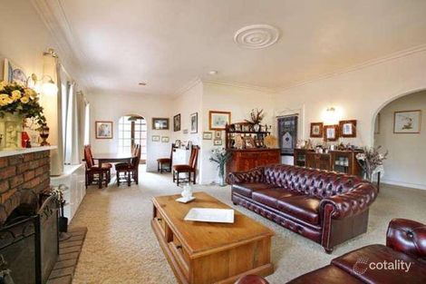 Property photo of 35 Edmonds Avenue Ashwood VIC 3147