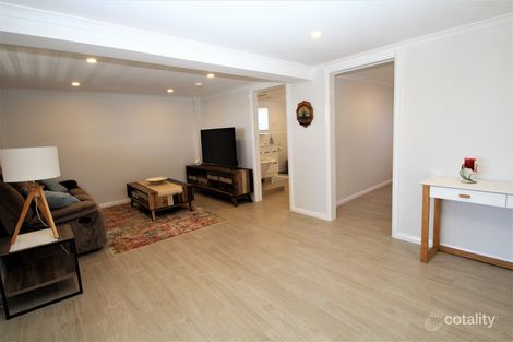 Property photo of 21 Elanora Street Coomba Park NSW 2428