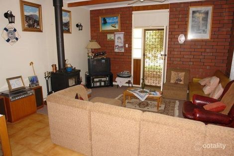 Property photo of 33 Coast Road Moonta Bay SA 5558