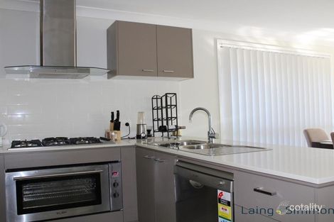 Property photo of 30 Jackson Crescent Elderslie NSW 2570