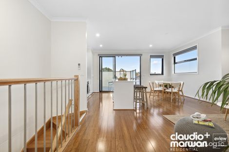 Property photo of 2/17 Cartwright Street Oak Park VIC 3046