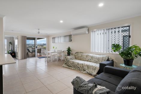 Property photo of 2/13 McInnes Crescent Glenvale QLD 4350