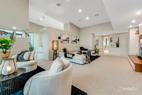 Property photo of 2501 Ephraim Island Parade Paradise Point QLD 4216