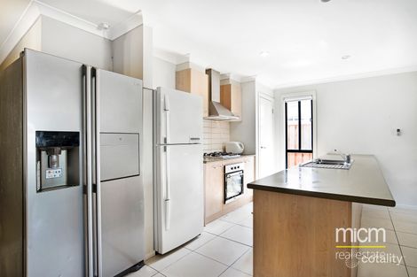 Property photo of 27 Eagle Way Deer Park VIC 3023