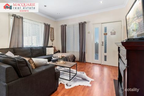 Property photo of 6/22-24 Chrysanthemum Avenue Lurnea NSW 2170