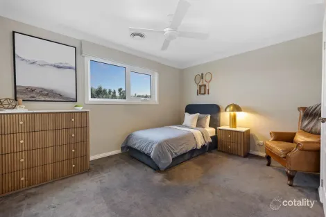 Property photo of 66 The Skyline Sunbury VIC 3429