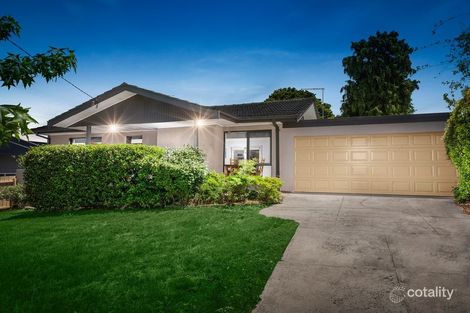 Property photo of 7 Crown Point Chirnside Park VIC 3116