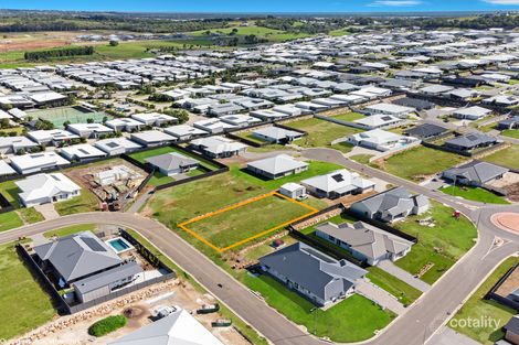 3 Woodruff Cres, Nikenbah, QLD 4655