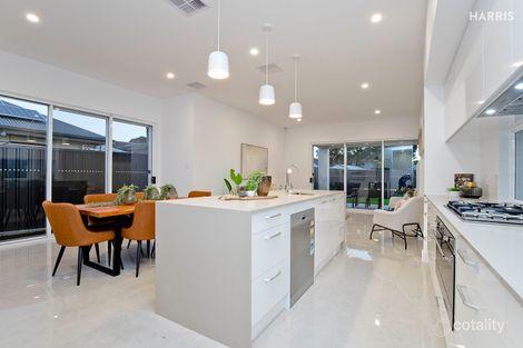 Property photo of 2 Borthwick Street Henley Beach SA 5022