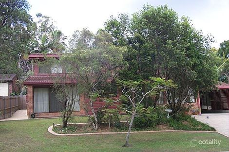 15 Burrumbuck St, Chapel Hill, QLD 4069