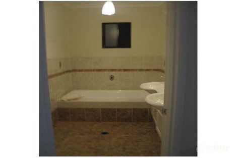 Property photo of 75 Paddington Drive Carrara QLD 4211