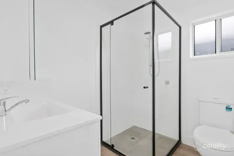 Property photo of 45 Lindfield Road Helensvale QLD 4212