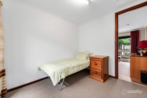 Property photo of 38 Conington Crescent Morphett Vale SA 5162