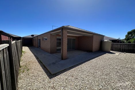 Property photo of 2 Milfoil Place Brookfield VIC 3338
