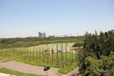 Property photo of 437/25 Bennelong Parkway Wentworth Point NSW 2127